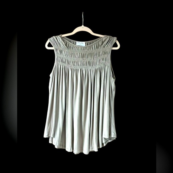 Allie Rose size Medium mocha color sleeveless blouse - Picture 1 of 6